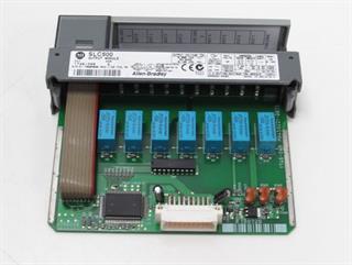 ik-industry/pd/allen-bradley-1746-0w8-1746-ow8-sera-sl500-output-module-top-zustand-53101-2.jpg