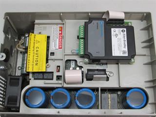 ik-industry/pd/allen-bradley-powerflex-70-ac-drive-20ac011f0aynanc0-400v-4-55kw-top-zustand-71558-2.jpg