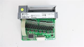 ik-industry/pd/allen-bradley-slc-500-1746-ob32-ser-d-output-module-top-zustand-53099-3.jpg