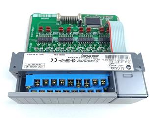 ik-industry/pd/allen-bradley-slc500-1746-ib16-ser-c-input-module-top-zustand-65296-3.jpg