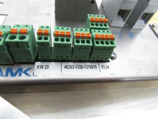 ik-industry/pd/amk-amkasyn-kw-20-1x-kw-r03-kw-sc1-kw20-servo-drive-top-zustand-76012-6.jpg