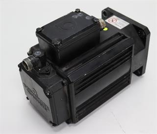 ik-industry/pd/baumueller-dsg-71-k-ac-servomotor-24v-395a-72kw-artnr-952-13301-252280-70258-2.jpg