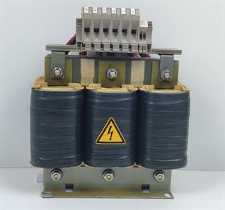 ik-industry/pd/bundr-8bvr0440h000100-1-voltage-3x-220-480-vac-neuwertig-61914-2.jpg