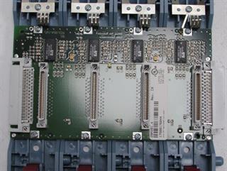 ik-industry/pd/bundr-rack-backplane-4-slots-2bp2014-revc0-neuwertig-70844-3.jpg