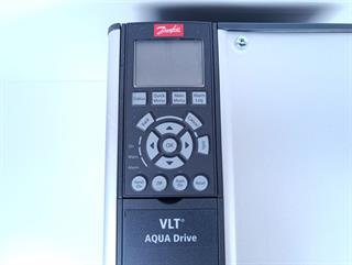 ik-industry/pd/danfoss-vlt-aqua-drive-fc-202p30kt4e20h2tg-pn-131g6777-tested-und-neuwertig-79616-4.jpg