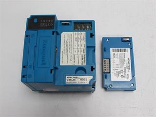 ik-industry/pd/honeywell-burner-control-ec7850a1122-s7800a1001-r7849a1015-top-zustand-74195-2.jpg