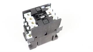 ik-industry/pd/moeller-dilr31-hilfsschuetze-contactor-relay-unused-und-ovp-58503-2.jpg