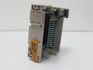 ik-industry/pd/omron-cqm1-id212-input-unit-24vdc-6ma-16-points-top-zustand-68925-3.jpg