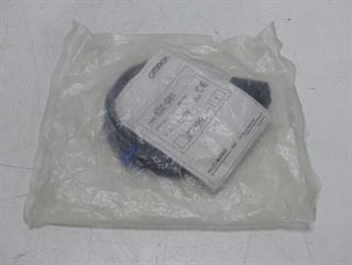 omron-e3z-d81-12-to-24v-dc-photoelectric-switch-2m-unused-und-ovp-51276-1.jpg