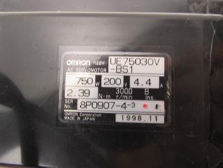 ik-industry/pd/omron-servomotor-r88m-ue75030v-bs1-750w-200v-44a-239nm-top-zustand-73132-3.jpg