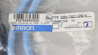 ik-industry/pd/omron-xs5w-t421-cmd-k-connector-unused-ovp-60144-2.jpg