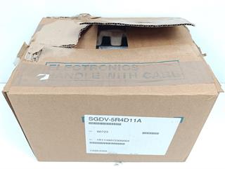 ik-industry/pd/omron-yaskawa-servopack-sgdv-5r4d11a-400v-unused-und-ovp-61617-2.jpg