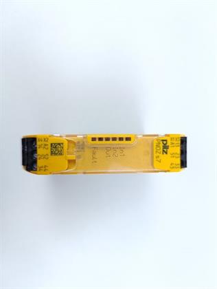 ik-industry/pd/pilz-pnoz-s7-24vdc-4no-1nc-750107-tested-und-neuwertig-65096-3.jpg