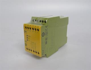 pilz-pnoz-x4-24vdc-3no-1nc-id-no-774730-unused-ovp-68651-1.jpg