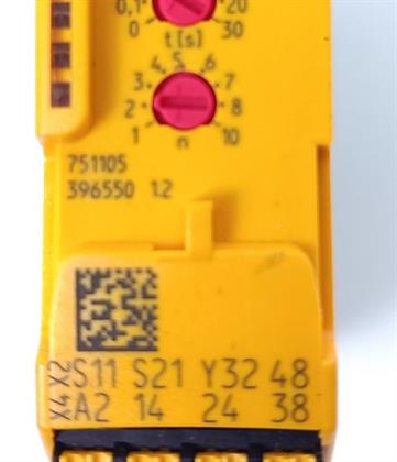 ik-industry/pd/pnoz-s5-c-24vdc-2no-2no-t-idno-751105-version-12-top-zustand-62585-4.jpg