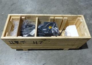 ik-industry/pd/rexrop-servomotor-adf134d-b05tc3-bs00-c2v1-r911288914-unused-ovp-64435-3.jpg