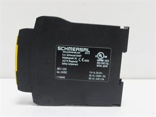 ik-industry/pd/schmersal-sicherheitsrelais-aes-1235-24vdc-1170049-unused-73696-2.jpg