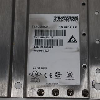 ik-industry/pd/schneider-10-slot-rack-tsx-quantum-140xbp01000-140-xbp-010-00-top-zustand-76678-3.jpg