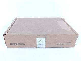 ik-industry/pd/schneider-automation-sa-tsx-momentum-170adm39030-io-base-unused-und-ovp-80156-2.jpg