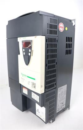 ik-industry/pd/schneider-electric-altivar-61-atv61hd15n4z-15kw-400v-top-zustand-53749-2.jpg