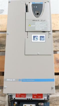 ik-industry/pd/schneider-electric-altivar-61-atv61hd30n4-drossel-keypad-400v-30kw-top-zustand-58574-2.jpg