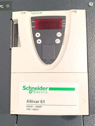 ik-industry/pd/schneider-electric-altivar-61-atv61hd45n4-frequenzumrichter-tested-und-top-zustand-62815-3.jpg