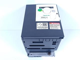 ik-industry/pd/schneider-electric-altivar-atv312hu15m2-ac-drive-230v-15kw-tested-und-neuwertig-79619-2.jpg