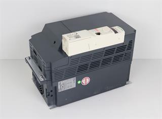 ik-industry/pd/schneider-electric-altivar-atv32hd15n4-15kw-400v-speeddrive-tested-und-unused-undovp-67841-4.jpg