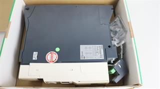 ik-industry/pd/schneider-electric-altivar-atv32hu30n4-3kw-400v-ovp-neuwertig-tested-60351-3.jpg