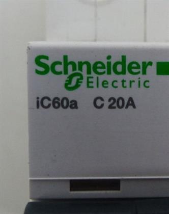 ik-industry/pd/schneider-electric-leistungsschalter-a9f64320-ic60a-c-20a-top-zustand-51483-6.jpg