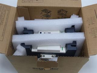 ik-industry/pd/schneider-electric-leistungsschuetz-lc1d150p7-047607-ovp-unused-51723-4.jpg