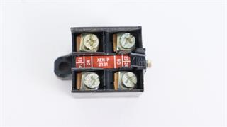 ik-industry/pd/schneider-electric-telemecanique-xen-p2131-limit-switch-contact-block-neuwertig-59307-2.jpg