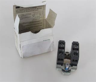 ik-industry/pd/schneider-electric-zb4-bz104-zb4bz104-hilfsschalterblock-088940-unused-ovp-59228-2.jpg