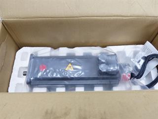 ik-industry/pd/siemens-1ft5046-0af71-1-z-servomotor-heidenhain-rod-426-2000-03s12-13-unused-66775-2.jpg