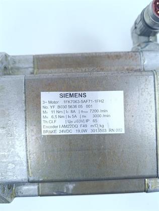 ik-industry/pd/siemens-3-motor-servomotor-1fk7063-5af71-1fh2-tested-62209-4.jpg