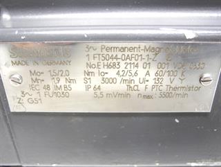 ik-industry/pd/siemens-3permanent-magnet-motor-1ft5044-0af01-1-z-z-g51-nmx-5500min-76377-4.jpg