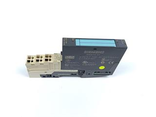 ik-industry/pd/siemens-6es7-138-4ca01-0aa0-tm-p15s23-a0-top-zustand-63527-2.jpg