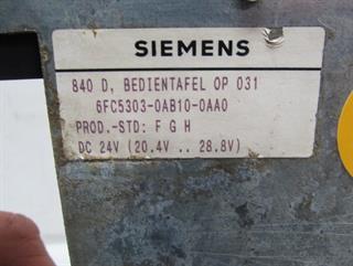 ik-industry/pd/siemens-6fc5203-0ab10-0aa0-6fc5303-0ab10-0aa0-840d-bedientafel-op-031-72069-3.jpg