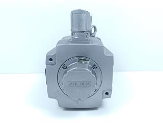 ik-industry/pd/siemens-motor-1ft7086-1af71-1cg1-servomotor-tested-und-top-zustand-62745-5.jpg