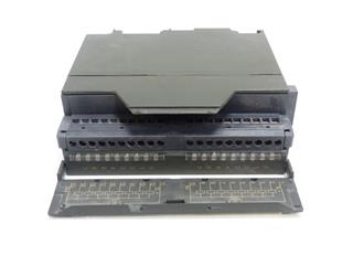 ik-industry/pd/siemens-s7-6es7-322-1bh01-0aa0-sm322-do-6es7322-1bh01-0aa0-est1-top-zustand-50776-2.jpg