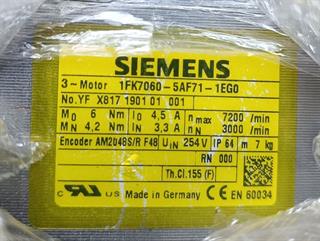 ik-industry/pd/siemens-servomotor-1fk7060-5af71-1eg0-nmax-7200min-unused-und-ovp-80439-4.jpg