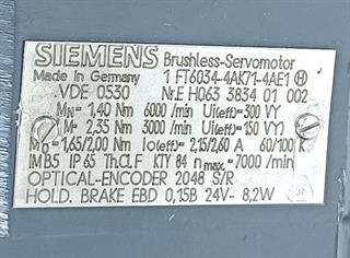 ik-industry/pd/siemens-servomotor-1ft6034-4ak71-4ae1-tested-und-refurbished-77827-4.jpg