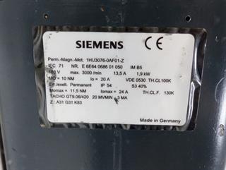 ik-industry/pd/siemens-servomotor-1hu3076-0af01-z-z-a31-g31-k83-refurbished-ueberholt-50747-2.jpg