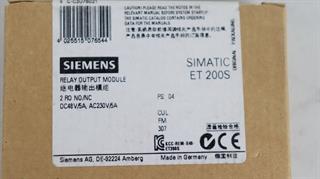 ik-industry/pd/siemens-simatic-6es7-132-4hb50-0ab0-6es7132-4hb50-0ab0-relay-output-module-ovp-und-versiegelt-59258-3.jpg