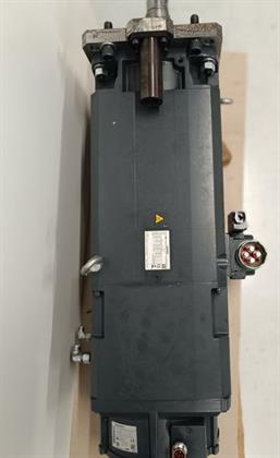 ik-industry/pd/siemens-simotics-m-kompakt-asynchronmotor-1ph8137-1sd02-3le1-z-z-y64-top-zustand-62185-3.jpg