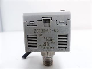 ik-industry/pd/smc-zse30-01-65-digital-pressure-switch-drucksensor-51028-3.jpg