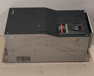 ik-industry/pd/toshiba-transistor-inverter-vfps1-4550pl-wn-55kw-88kva-75hp-tested-und-top-zustand-61889-2.jpg