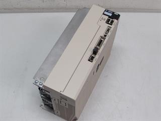 ik-industry/pd/yaskawa-servo-drive-servopack-sgdv-8r4d15a-2kw-84a-400v-unbenutzt-ovp-72280-3.jpg